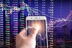 CMC Markets:两岸价差拉大人民币冲击“干预区间”?