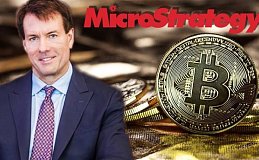 买比特币不如买美股微策略,美股微策略持有比特币总数的1%,微策略就是美股中的比特币