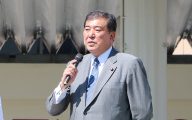 石破茂是谁？前安倍竞争对手将出任日本首相，五次竞选日本首相四次失败，支持女性成为天皇