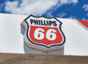 Phillips 66出售非核心资产，推动30亿美元剥离计划，加速提升股东回报