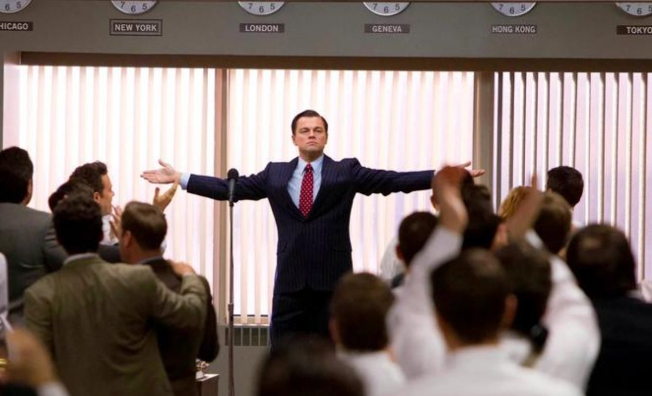 “万亿美元俱乐部”又添猛将！博通绩后狂飙逾24%，AI营收暴涨2.2倍