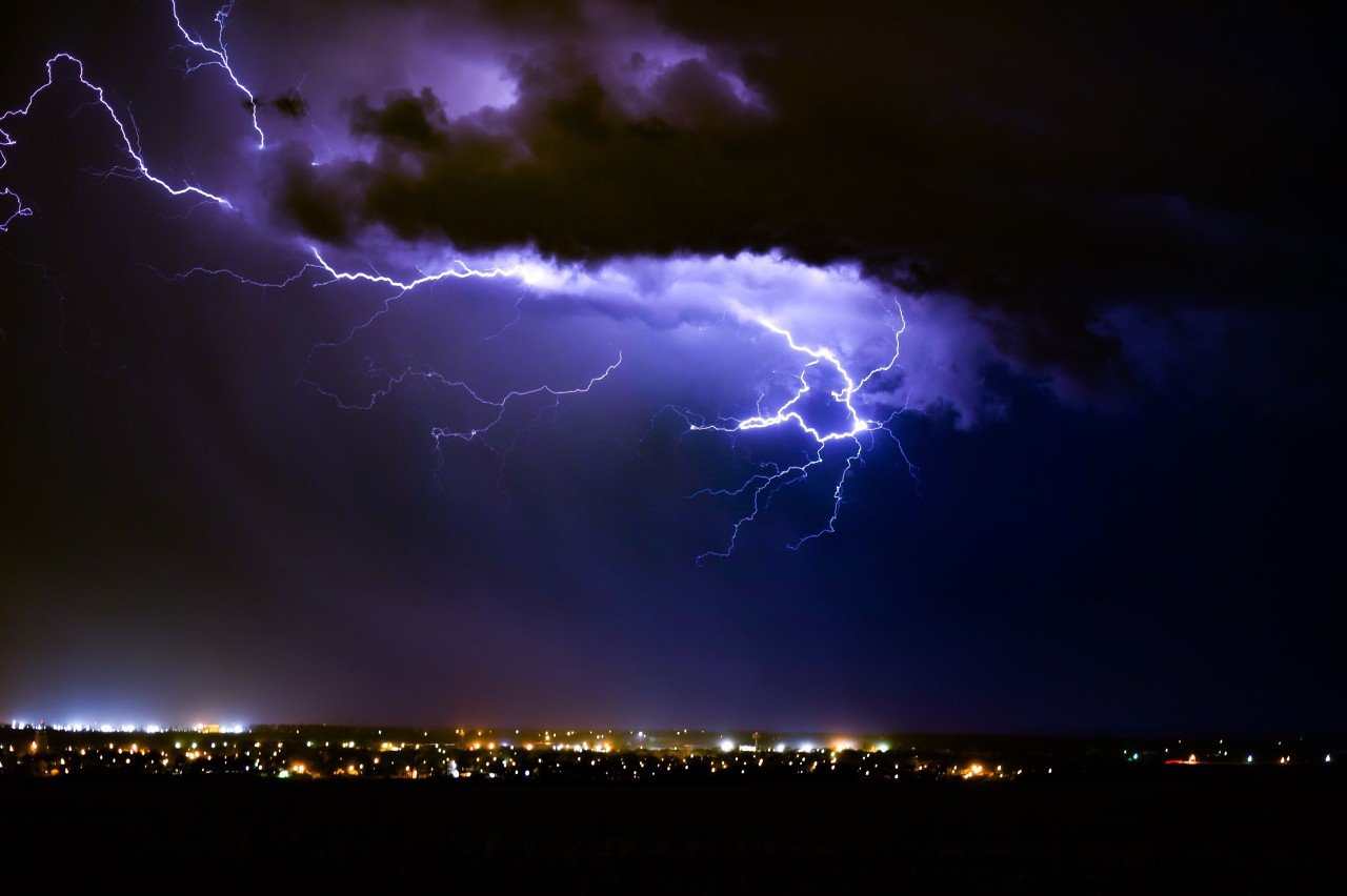 超6万股民傻眼！CPO巨头董事长遭立案调查