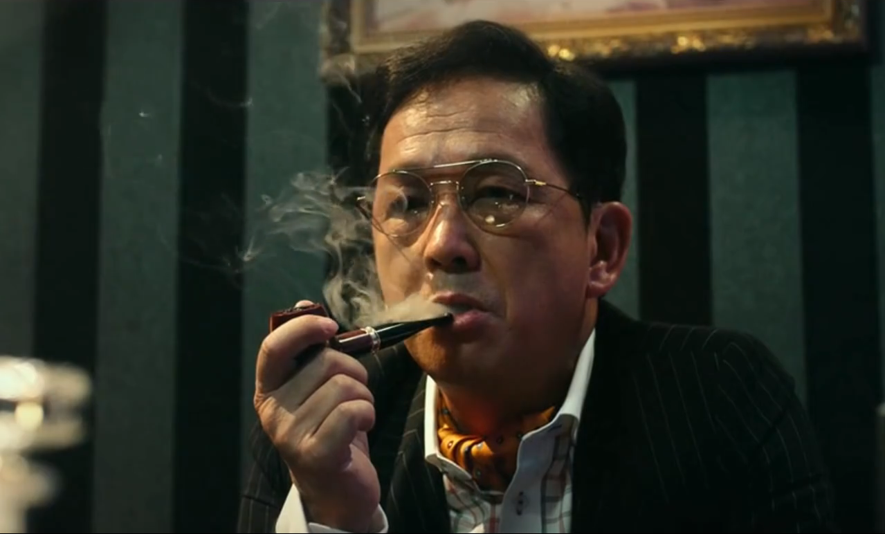 冯柳120亿死扛海康威视