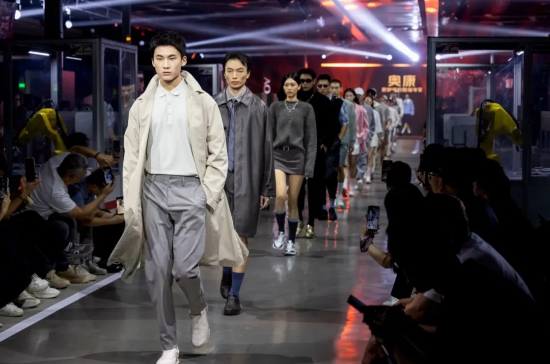 奥康国际：产品设计加“料”再升级 “科技因子”赋能更舒适