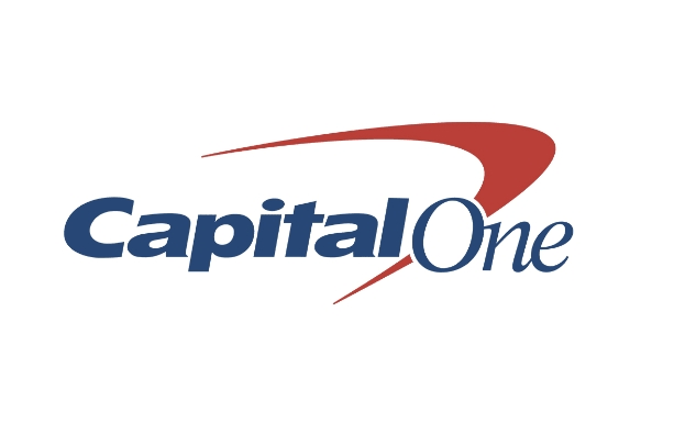 Capital One第四季度利润增长60%，受益于高利息收入与消费者强劲支出