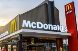 麦当劳美国同店销售大幅下滑1.4%，E. coli疫情与消费谨慎拖累业绩