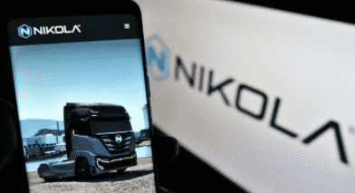 Nikola申请破产保护，股价暴跌55%：电动卡车行业迎来震荡，未来重组成败难料