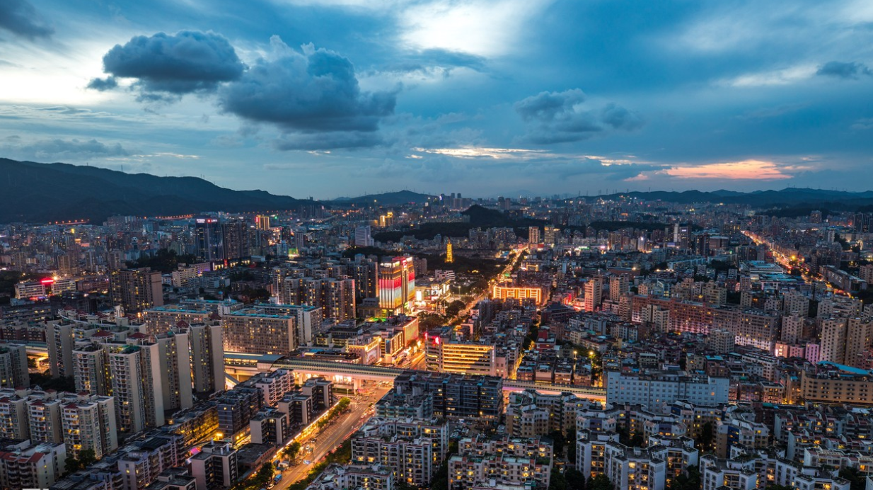 深圳楼市启动“钞能力”