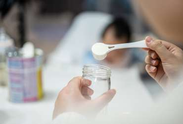 飞鹤2024年报：科技引领营收利润双升，海外布局拓展增量空间