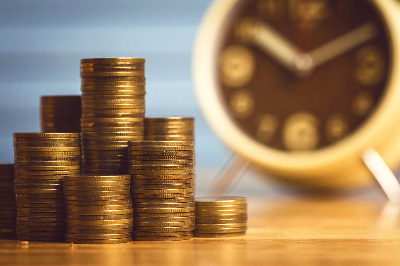 资金动向 | 北水创纪录单日爆买近288亿港元，疯狂抢筹港股ETF、大型科技股