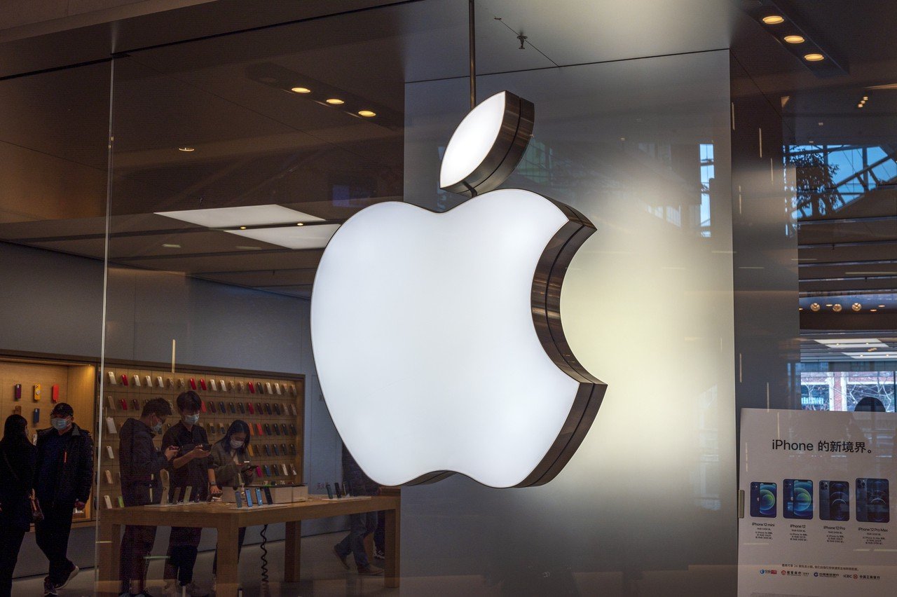 特朗普“72变”，电子关税豁免令苹果喘息？果链们率先兴奋！