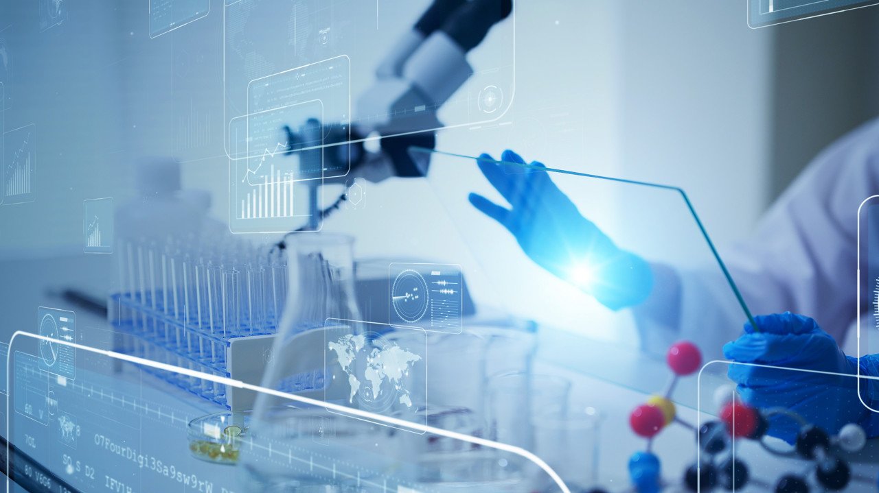 七部门力推！医药数智化迎加速发展，相关概念股今日爆发