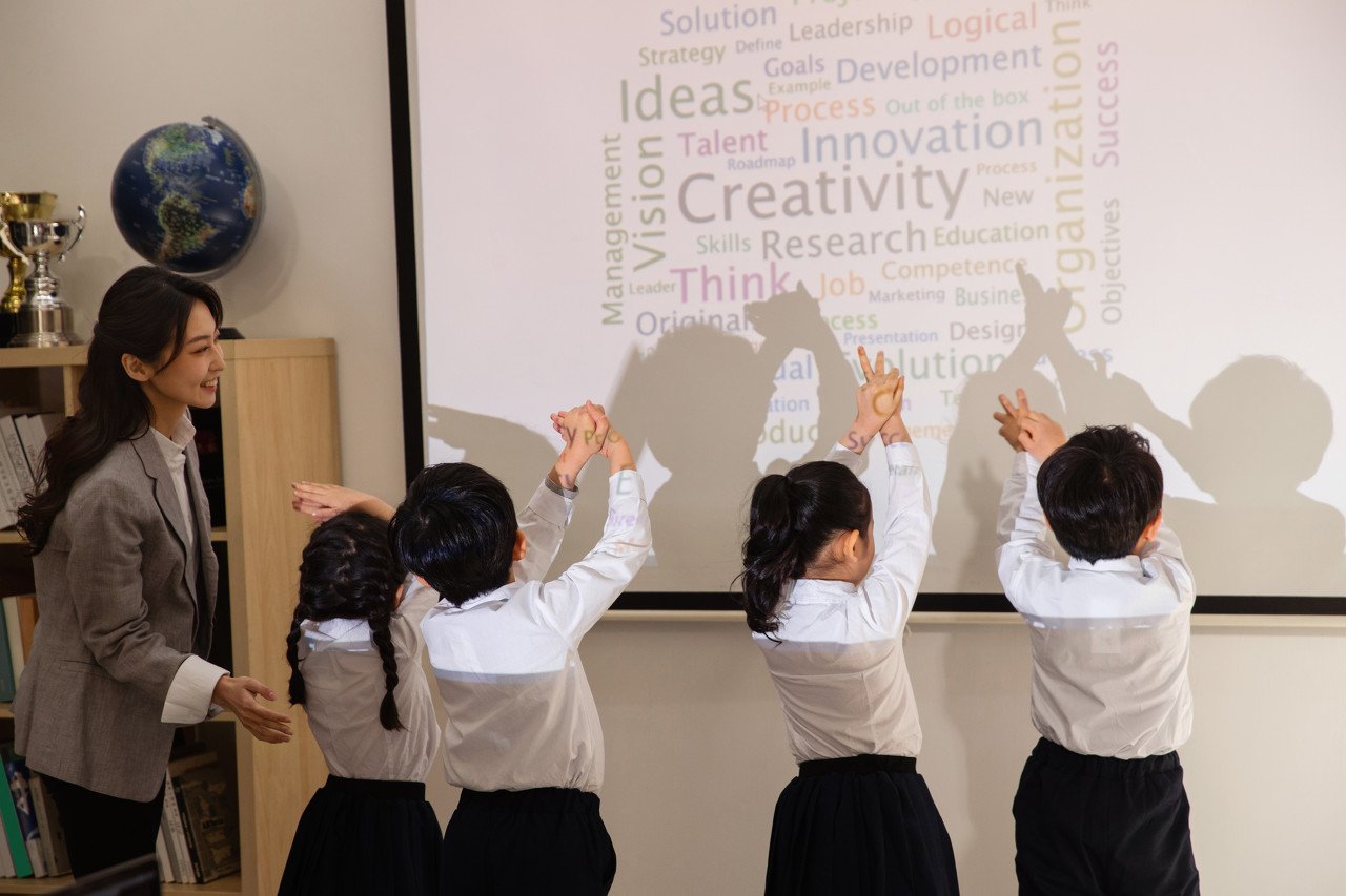 江西省教师5年减招85%，怎么看？