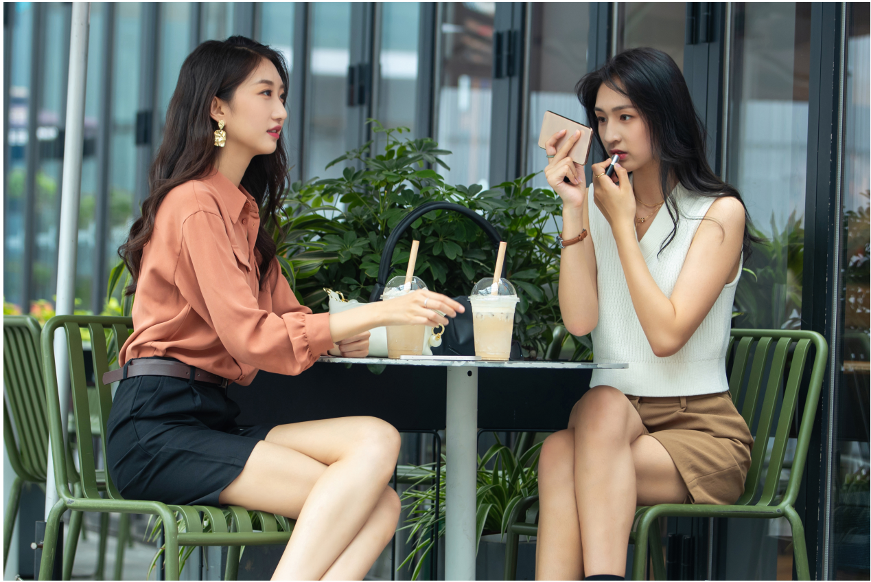 东方妍美冲击IPO，手握“童颜针”，2000万元银行借款违约