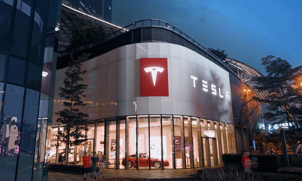 特斯拉欧洲销量暴跌近28%！马斯克挥刀斩心腹