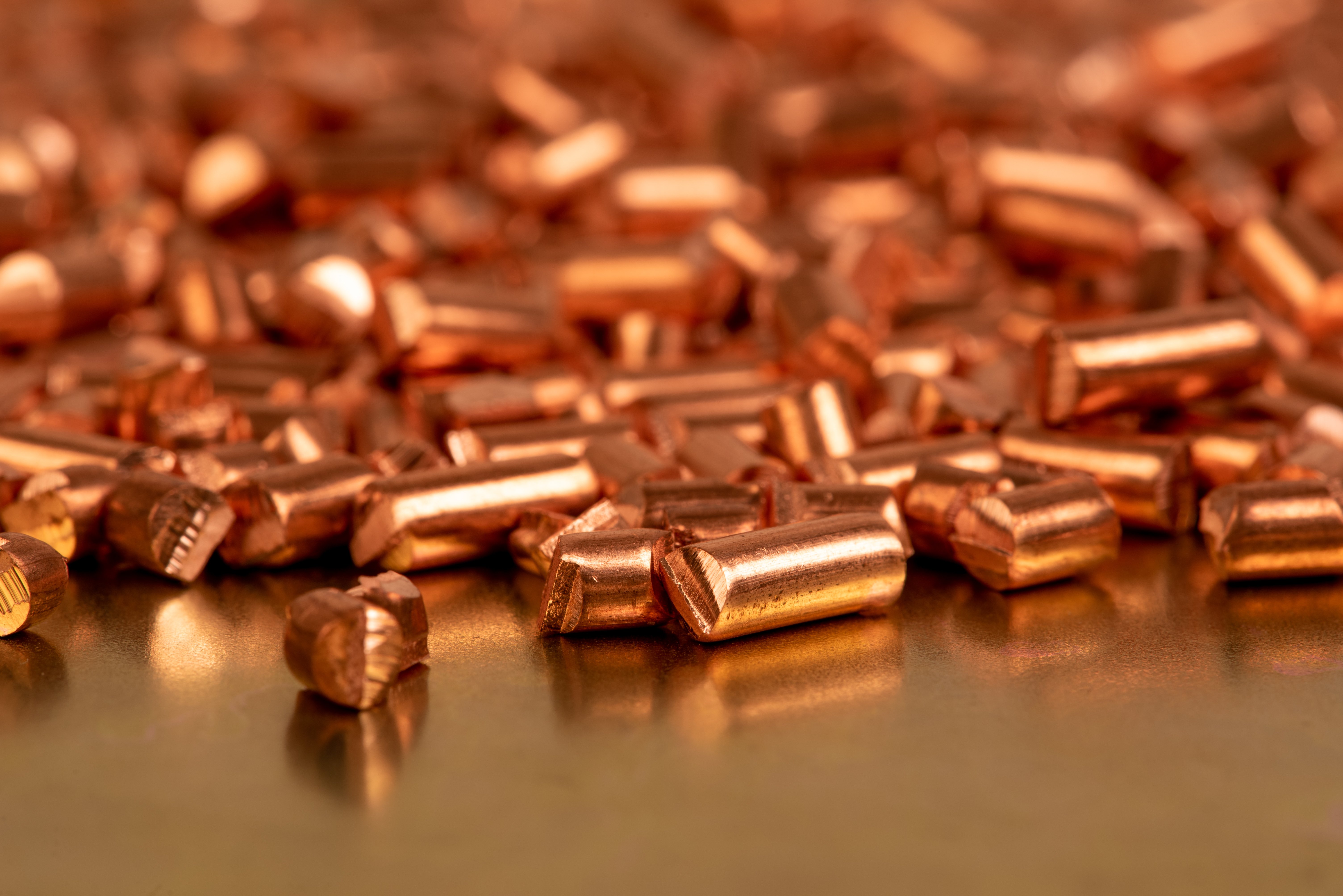 疯狂的铜，又杀回来了