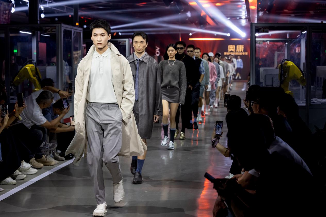 从米兰时装周到智能工厂：奥康国际用423项专利重塑 中国制造 价值