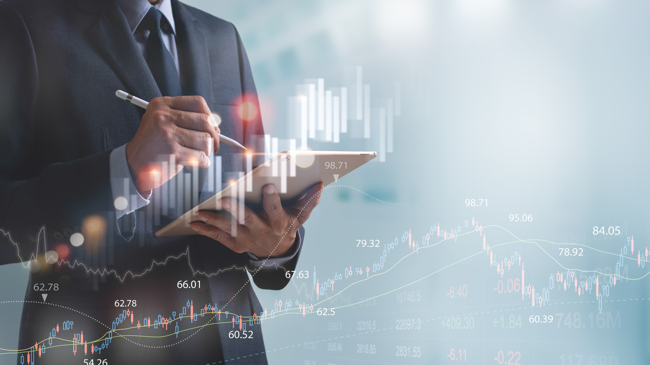 泉果基金丨为什么坚定的信念才是价值投资者赚钱的真正门槛？巴菲特心里的苦你看出来了吗？