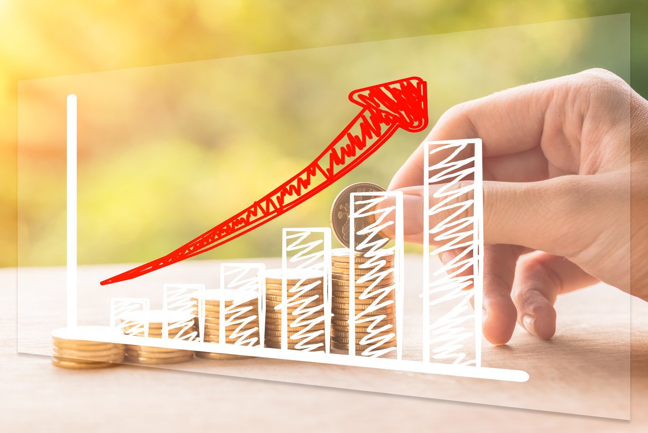 业绩再爆发！两家券商预增超10倍，行业高增长态势有望延续