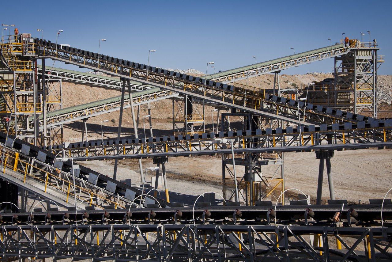 突迎强监管！锂矿概念股集体大涨，全球锂价又要疯？