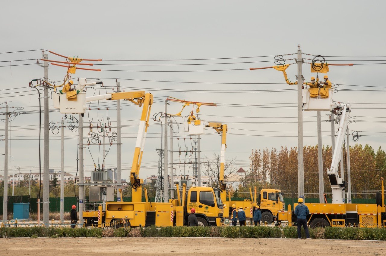 里得科技闯关北交所，为国家电网的供应商，业绩存在波动