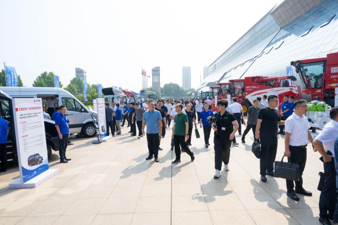 政企携手打造“链”上经济潍坊样本——动力装备产业链上企业“走进潍柴”