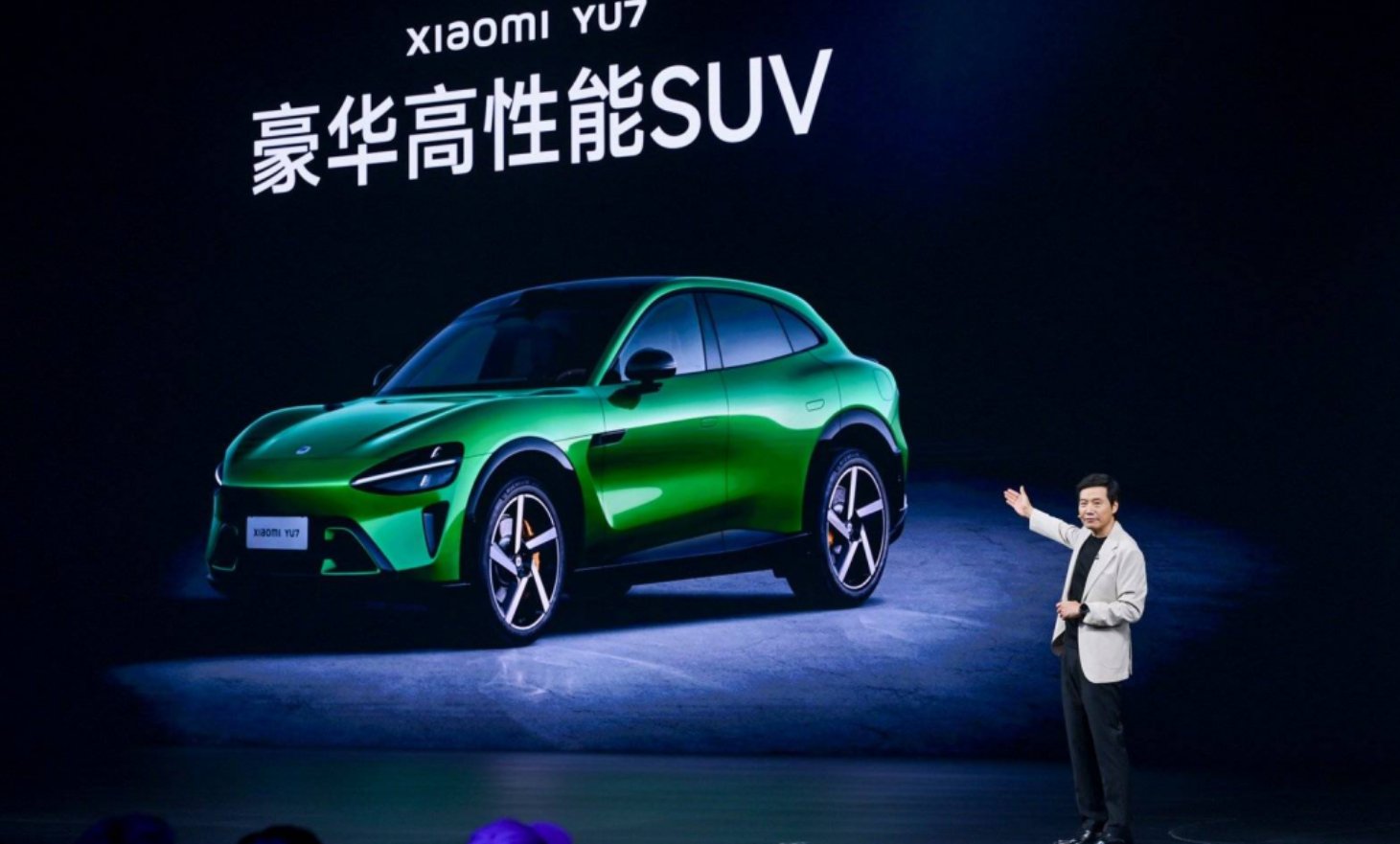 三条曲线狂飙：小米凭什么成中国科技最稳增长极？