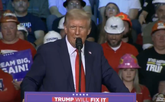 特朗普推动关税政策 引发经济学质疑并施压联合国航运减排协议