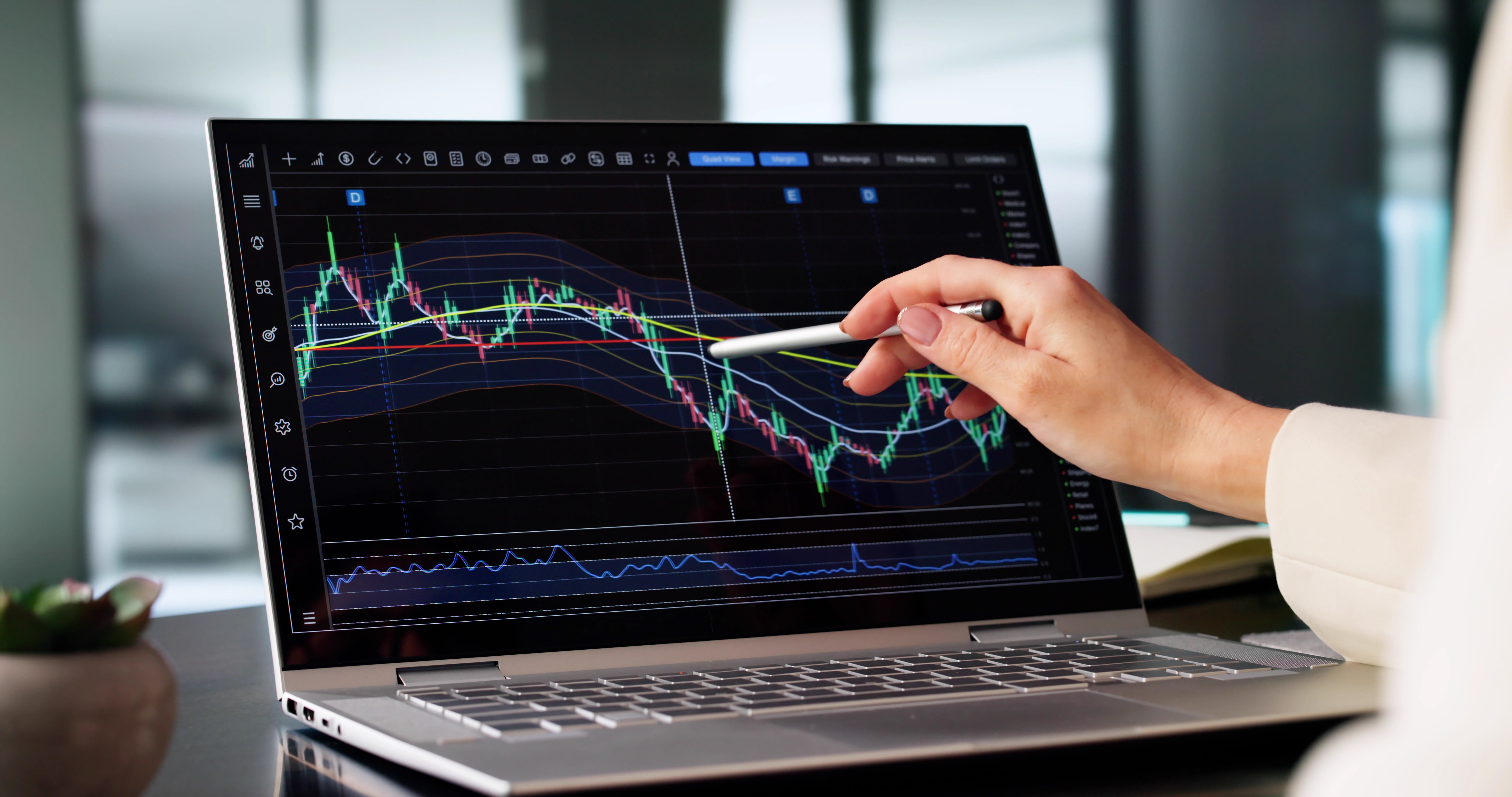 资金动向 | 北水连续16日加仓阿里巴巴，抛售美团近17亿港元