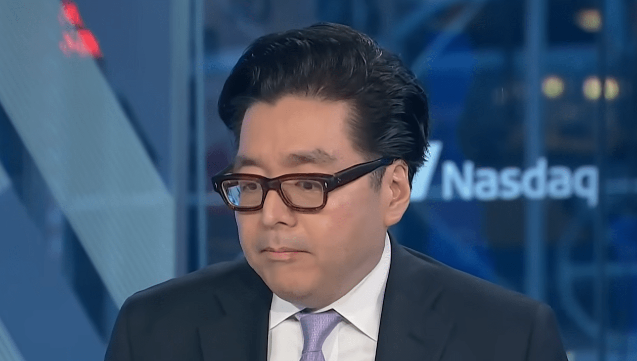 Tom Lee解析2025华尔街宏观转变：比特币以太坊潜力与稳定币市场前景