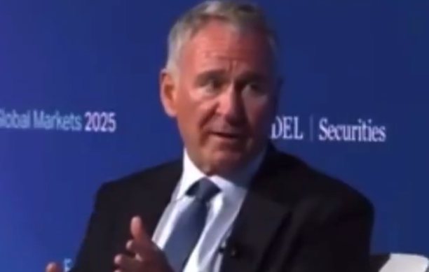 对冲基金堡垒Citadel掌门肯·格里芬警告牛市风险与AI变革趋势