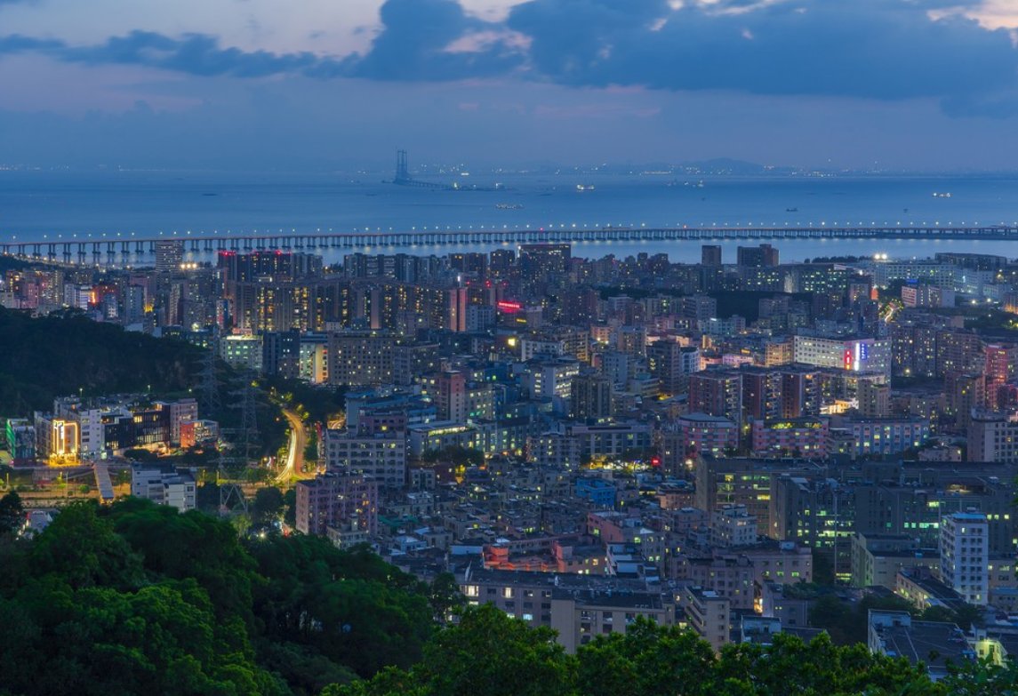 一个拉扯了32年的新房打逆风局