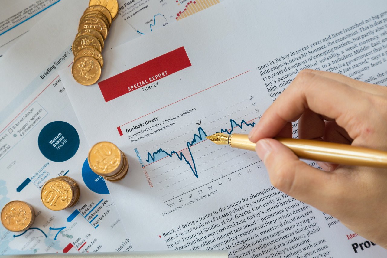 阿斯麦Q3净赚176亿元，但预警明年中国市场下滑