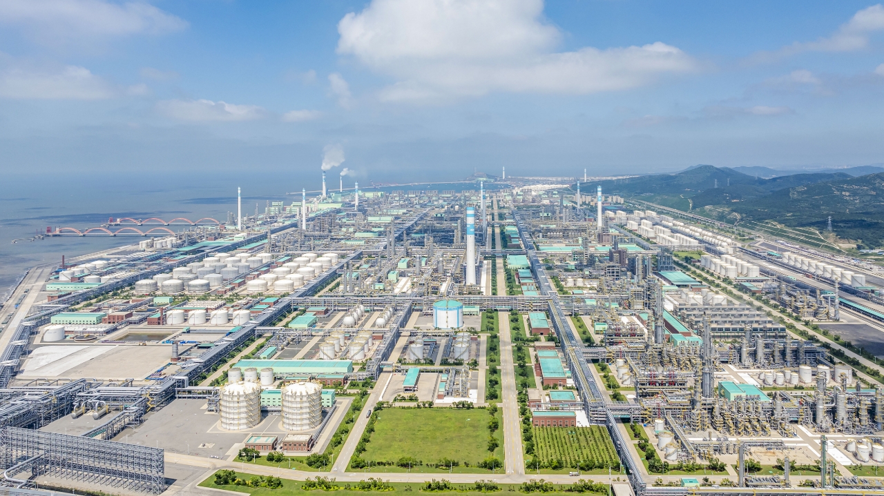 恒力石化2025年前三季度盈利超50亿元，打造“成长+分红”型上市公司