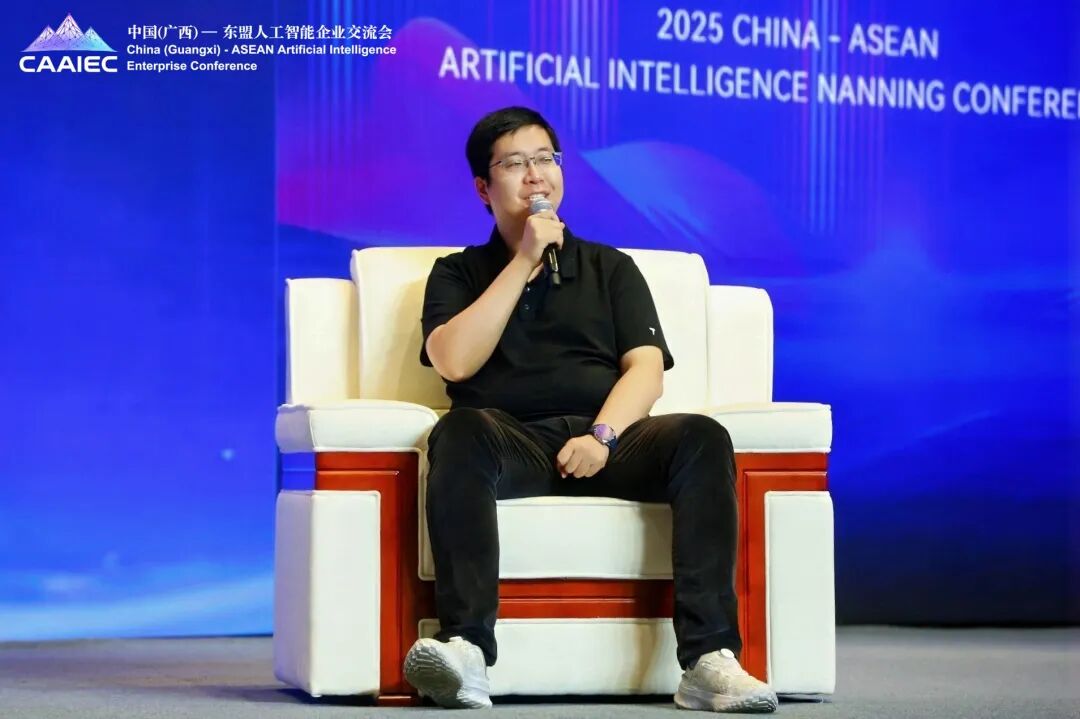 智谱高级副总裁：当大模型出海，中国该靠什么赢？