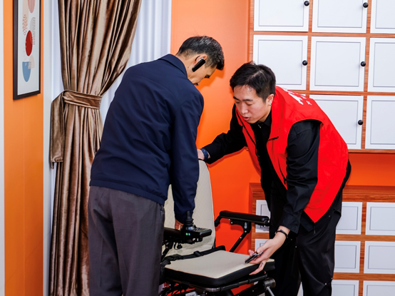 京东“暖阳助老公益行动”暨“首届京东助老公益节”启动 以系统化举措推进老龄事业发展