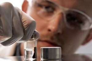 德国希望利用回收关键矿物来降低对华依赖，但发现这样也很难和中国竞争