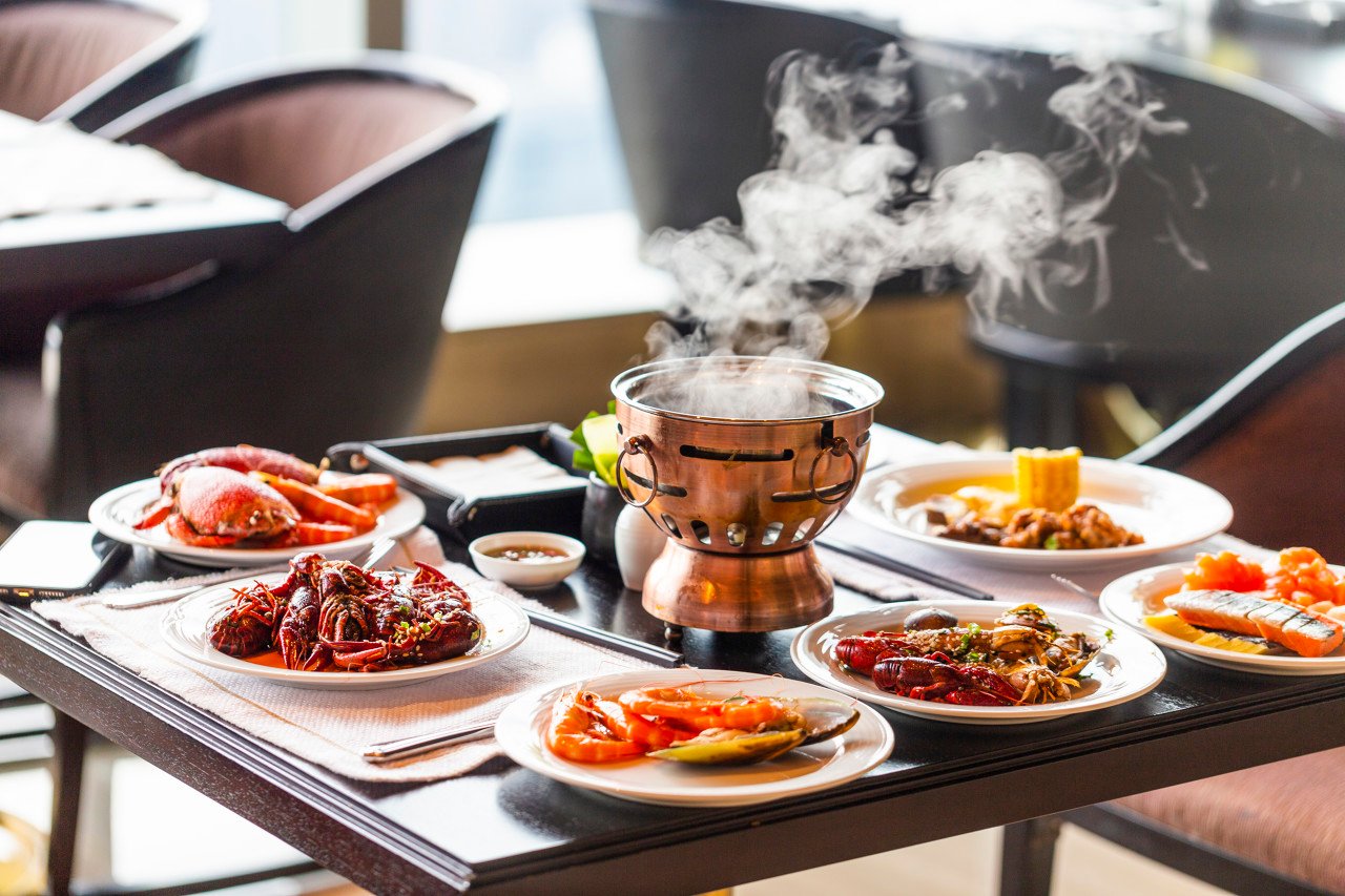 2.7亿人的饭桌：拼好饭把“国民食堂”搬上线