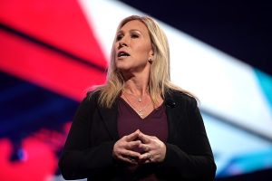 MAGA重要人物泰勒·格林突然宣布辞去议员职务：“我们应该有权按良知投票，代表我们选区的利益”