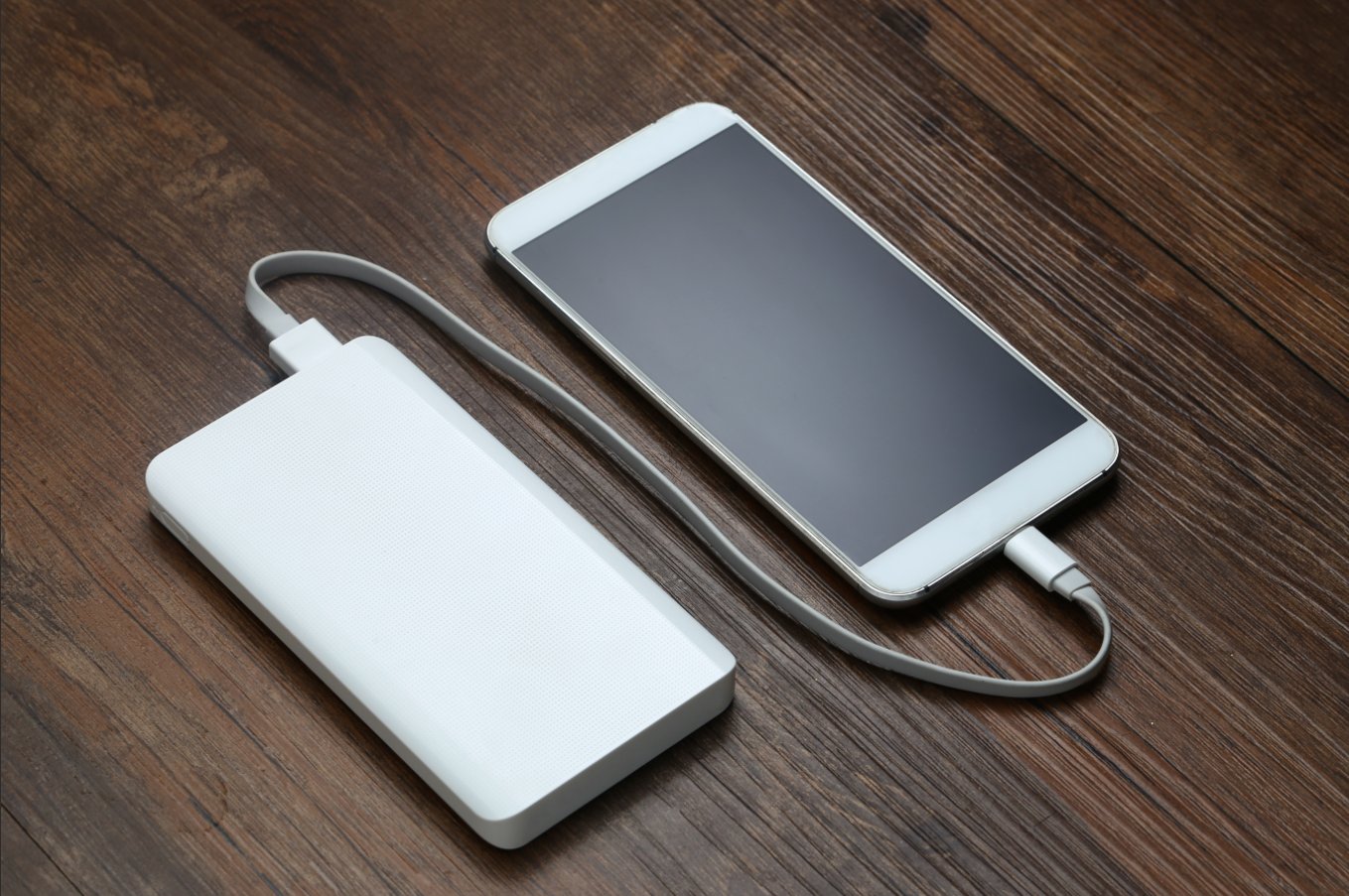 安克创新赴港IPO，谷歌前员工创办，旗下充电宝曾因安全问题被召回