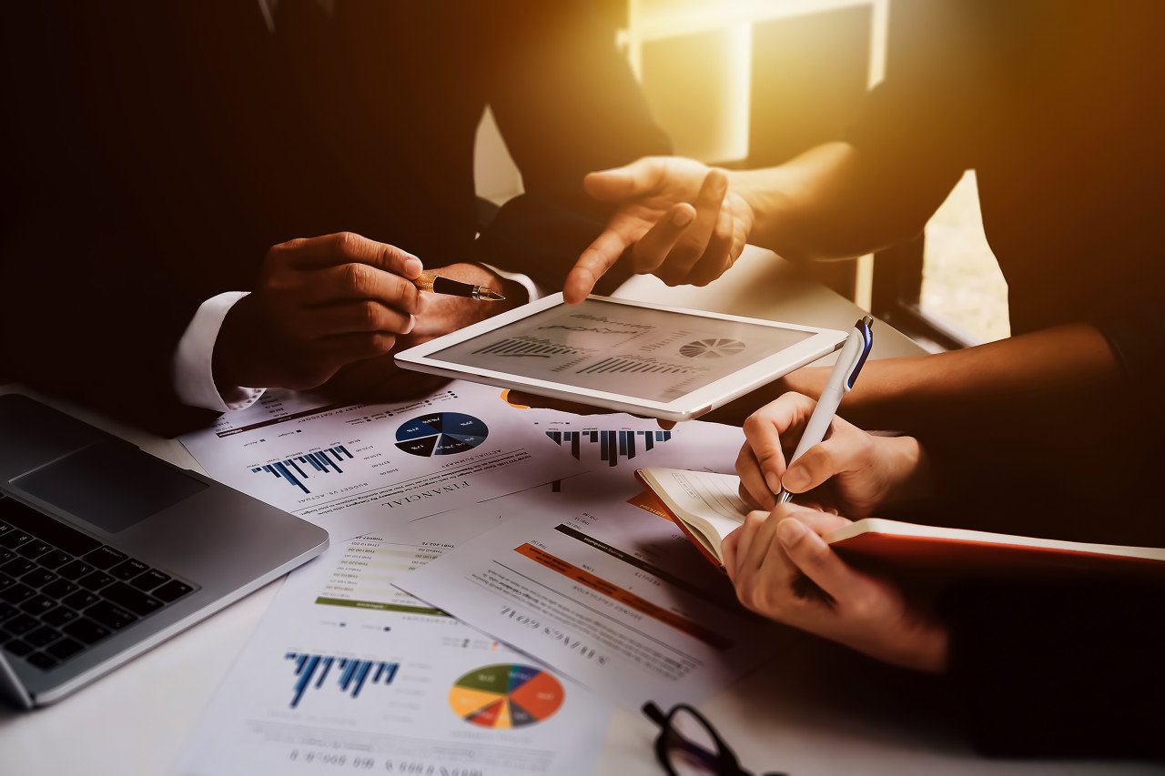 龙虎榜 | 成都系+bike770顶板流感龙头，4机构抱团石基信息