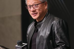 英伟达大力游说击败对华强硬派，国会未将芯片出口限制列入国防授权法案