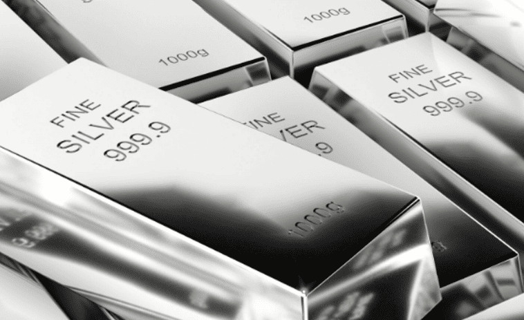 白银暴跌2.6%至56.96美元！周三创纪录高位后获利了结，铂金钯金同步下挫逾1%