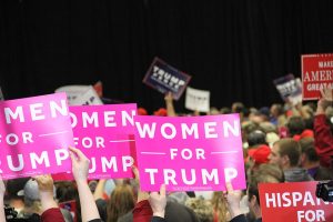 观点：共和党女性突然意识到她们被厌女者包围了