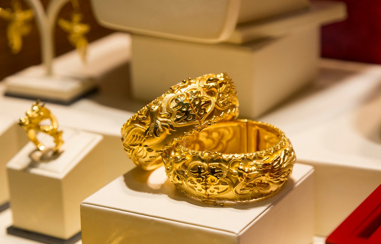 1年20倍的黄金牛股，已跌去40%