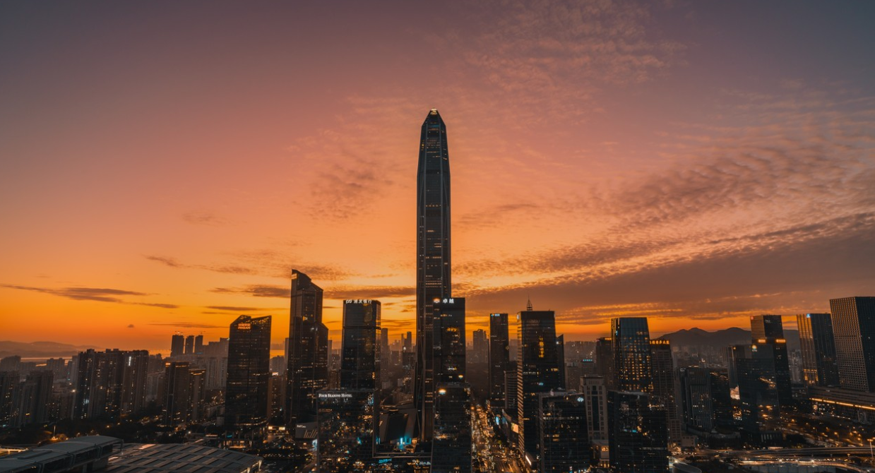 深圳新房，又“溢价”了