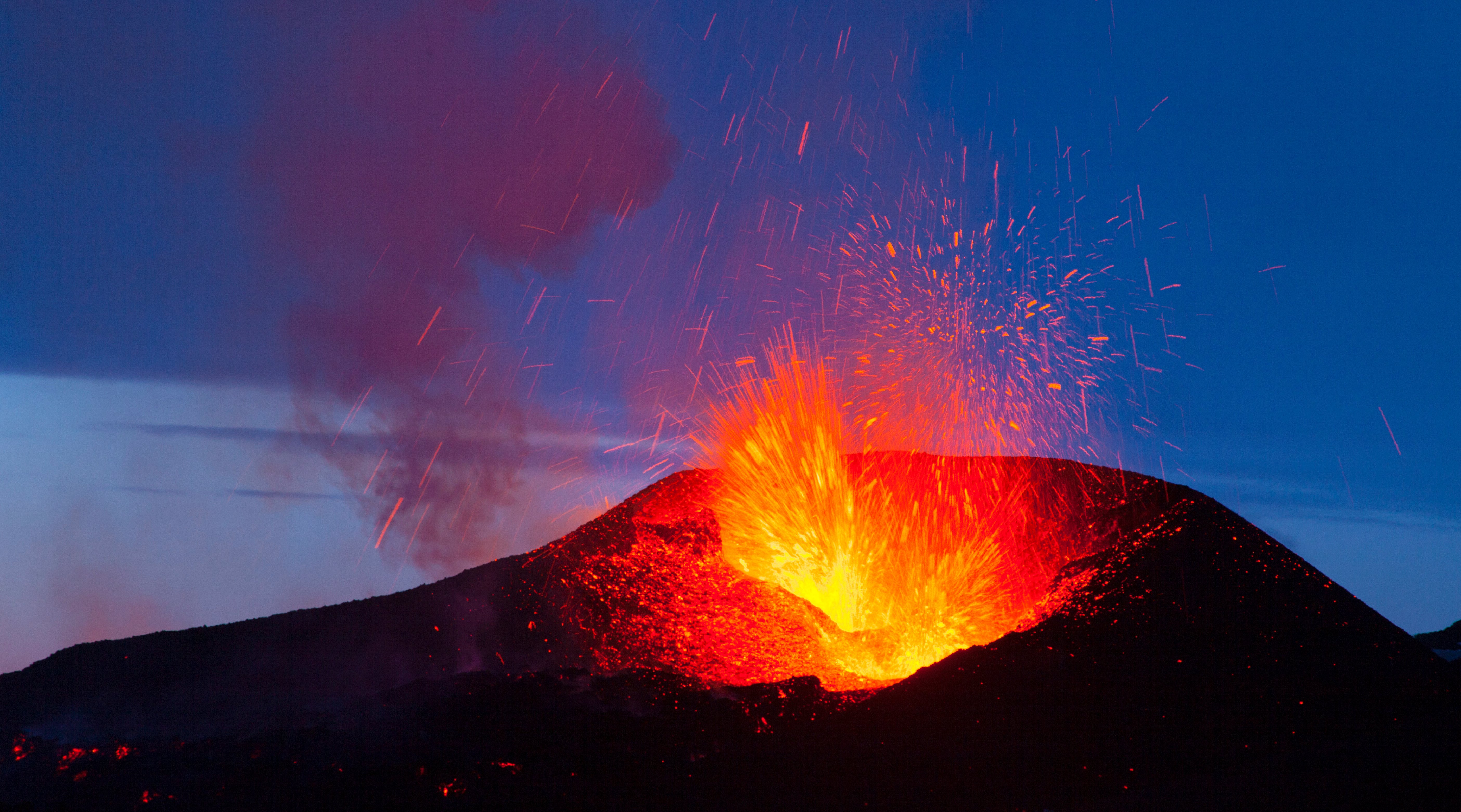 但斌：推荐朋友直接买这家公司