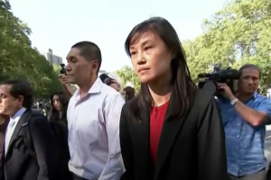 纽约州政府前高级助手孙雯被控为中共代理人一案，陪审团意见不一导致审判无效