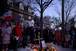 明尼阿波利斯市市长撰文：特朗普在对你们撒谎