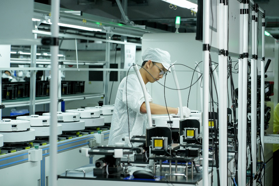 中国扫地机器人“扫遍”东南亚 中国品牌靠什么拿下八成市场？